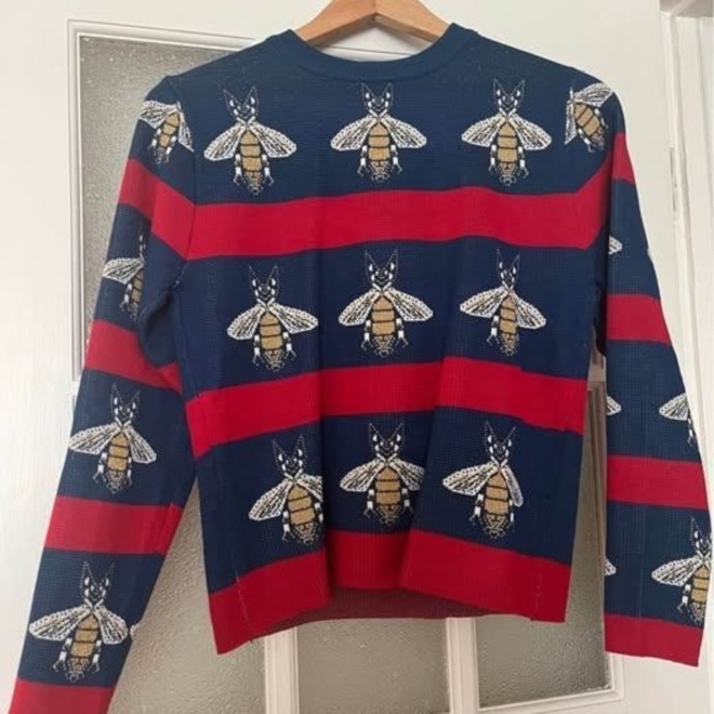 Navy Blue Red Striped Bee Intarsia Knit Sweater Metallic Gold Accents Crewneck